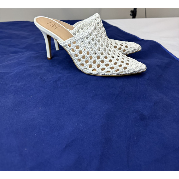 INC International Concepts Shoes - NWOT Celestia Woven Pointed-Toe Mules White INC International Concepts Boho 6.5
